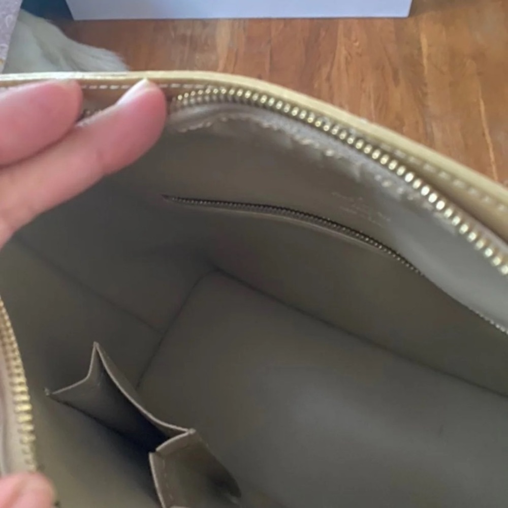 LV Vernis  Houston Tote - Picture 2 of 11